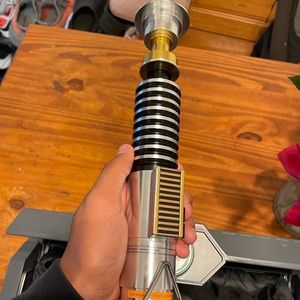 Luke Skywalker galaxy’s edge light saber with blade included